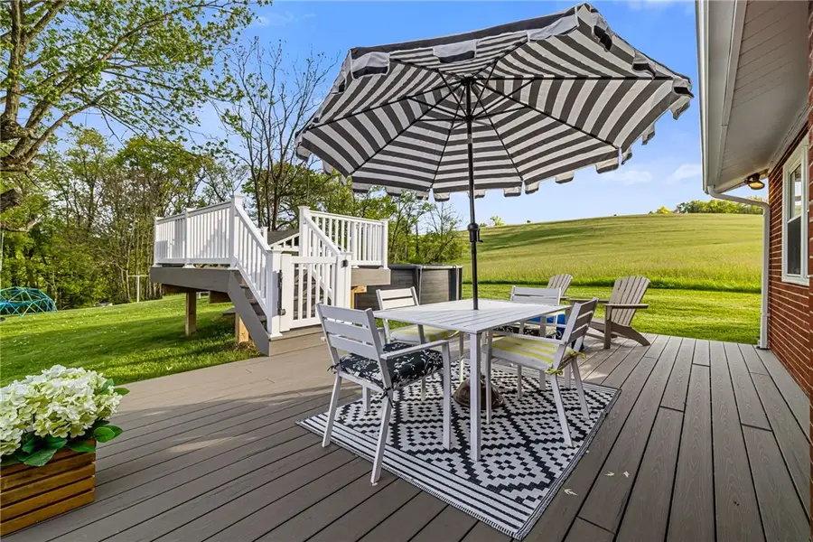 17 Eberle Rd, Hickory, PA 15340 - #3