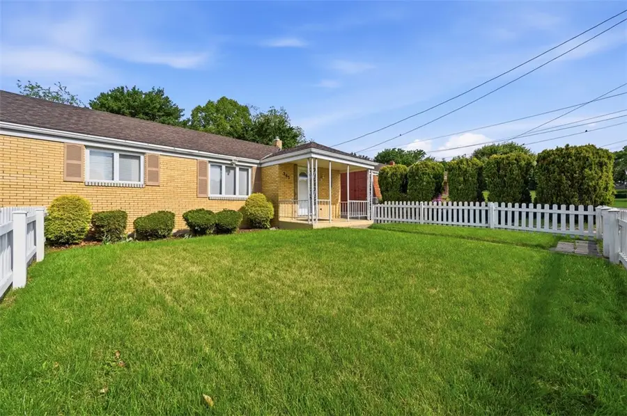 345 Roosevelt Avenue, Stowe, PA 15136 - #2