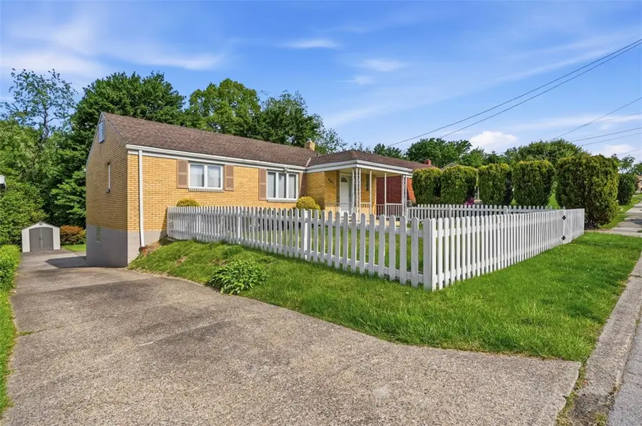 345 Roosevelt Avenue, Stowe, PA 15136 - #3