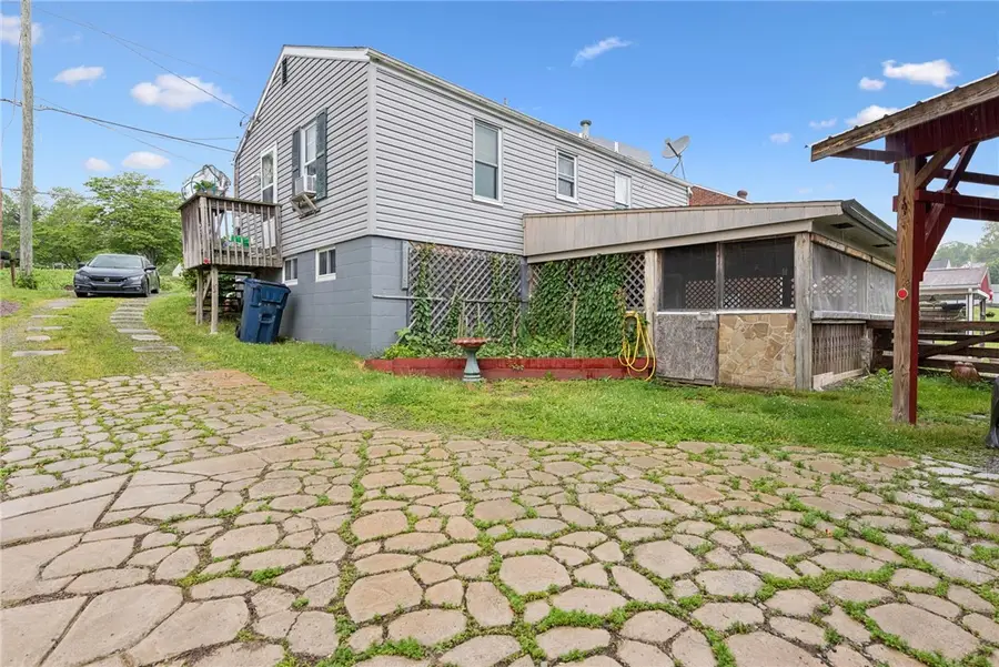 882 Locust Ave, Washington, PA 15301 - #2