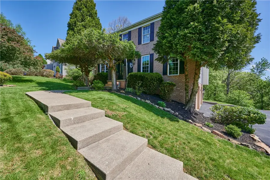 345 Glencove Drive, New Kensington, PA 15068 - #2