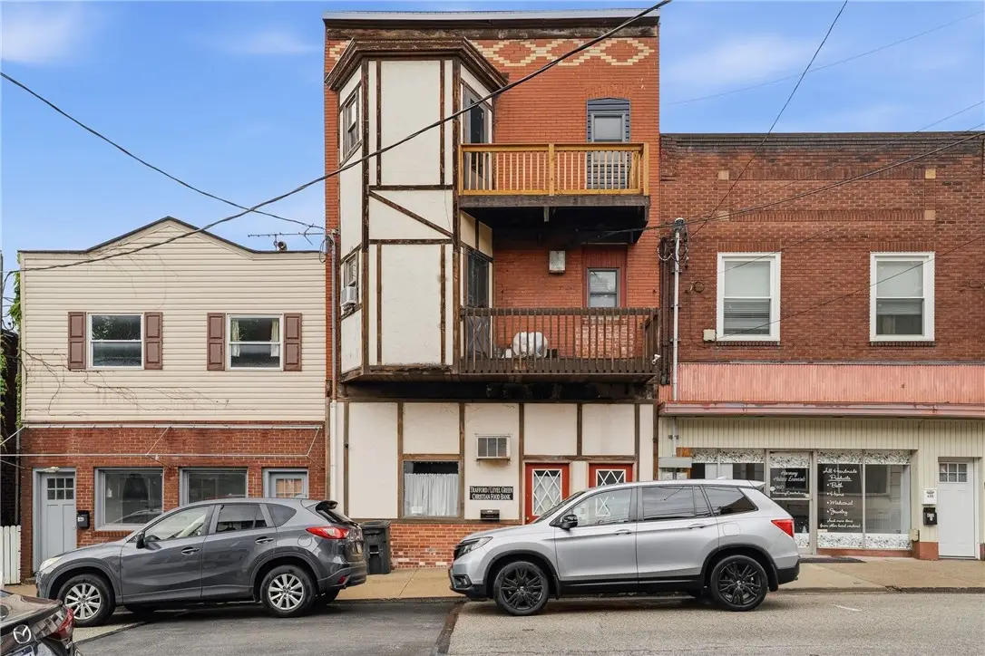 433 Cavitt Avenue, Trafford, PA 15085 - #1