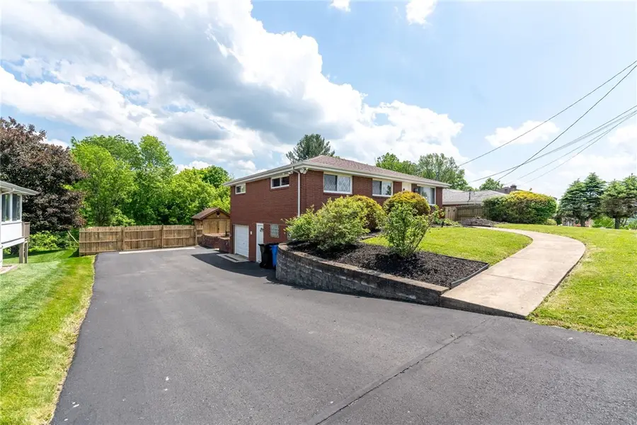 1361 Marcia Dr, Irwin, PA 15642 - #2