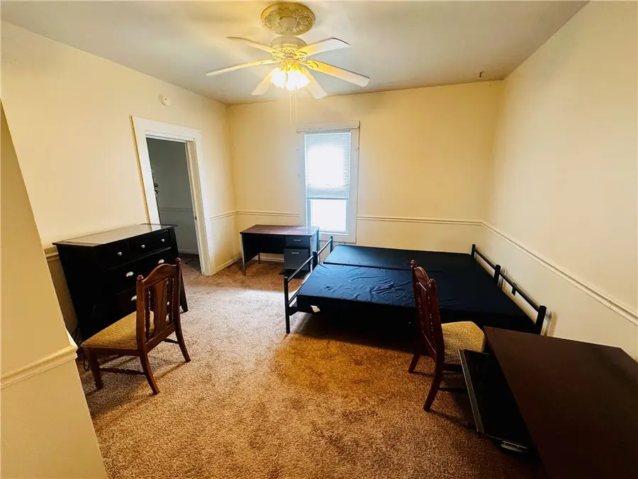 162 W Franklin St, Waynesburg, PA 15370 - #2
