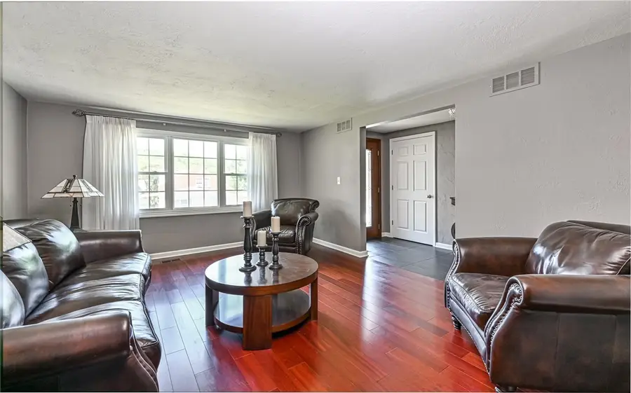 101 Upper Dr, Pittsburgh, PA 15214 - #3