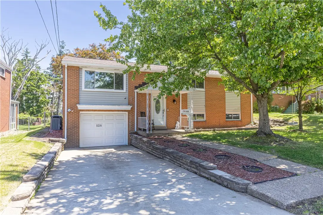 528 Macbeth Dr, Pittsburgh, PA 15235 - #1