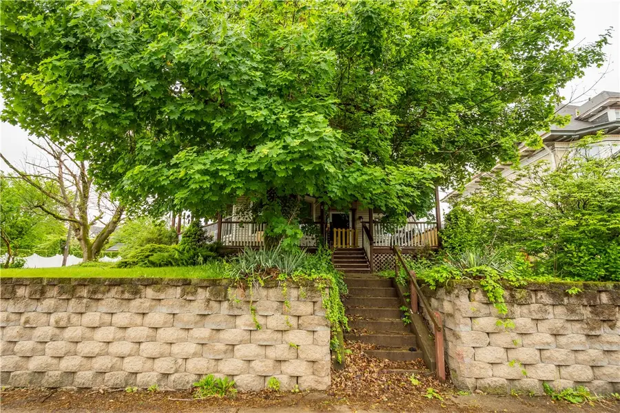 528 Beechwood Avenue, Carnegie, PA 15106 - #3
