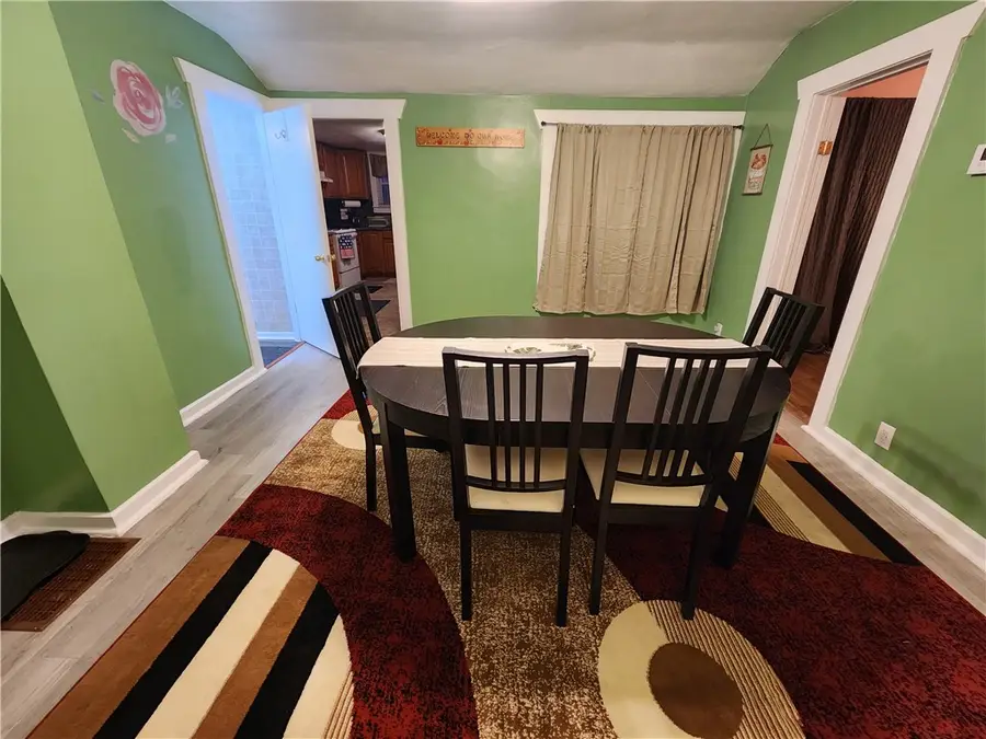 236 Superior St, Hermitage, PA 16148 - #2