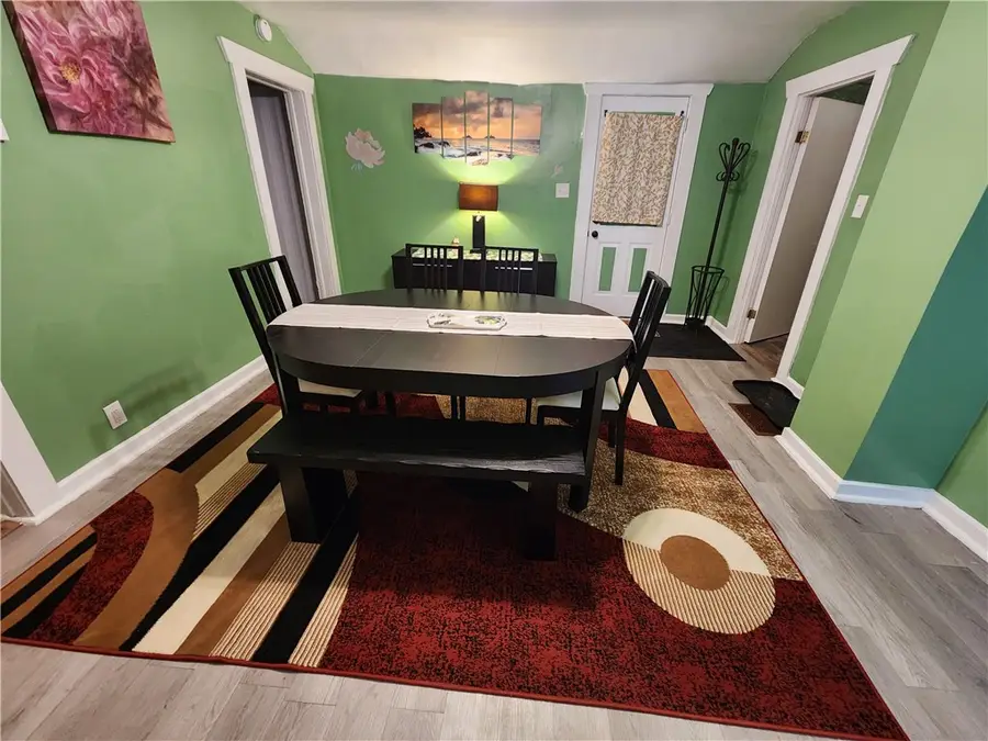 236 Superior St, Hermitage, PA 16148 - #3