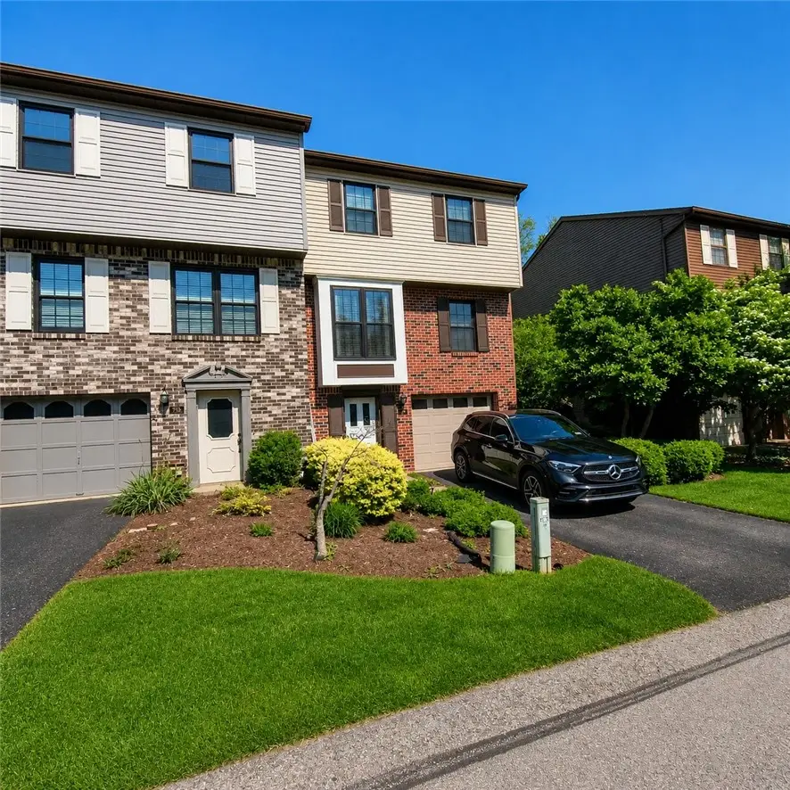 736 Windvue Dr, Pittsburgh, PA 15205 - #3