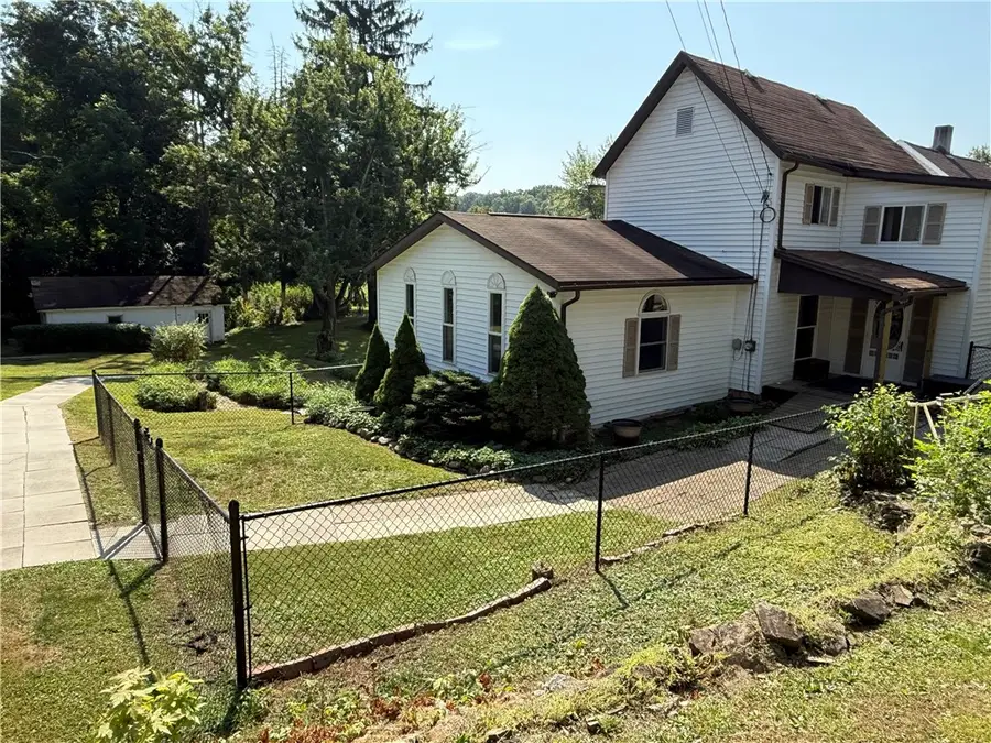 125 Ayers Ave, Butler, PA 16001 - #3