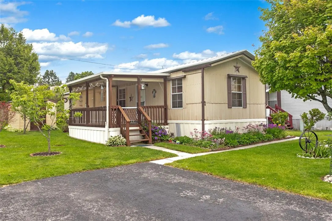99 Reagan Rd, Mount Pleasant, PA 15666 - #1