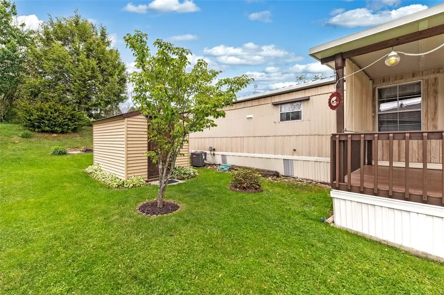 99 Reagan Rd, Mount Pleasant, PA 15666 - #2