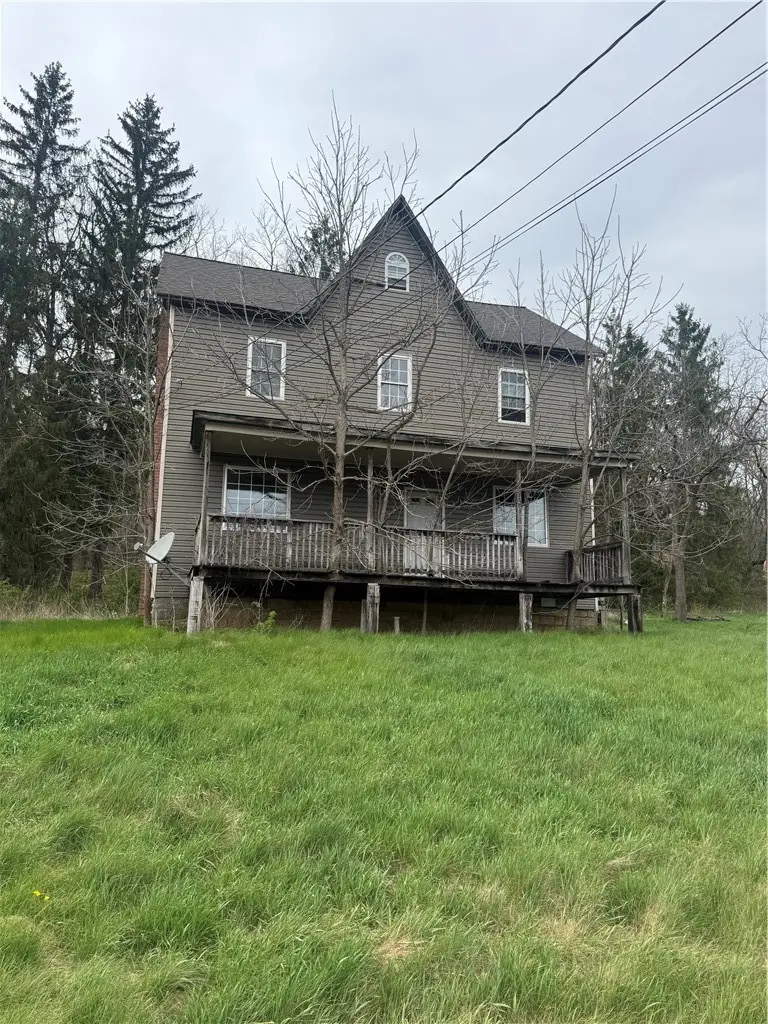 415 Schoolhouse Rd, Stoystown, PA 15563 - #1