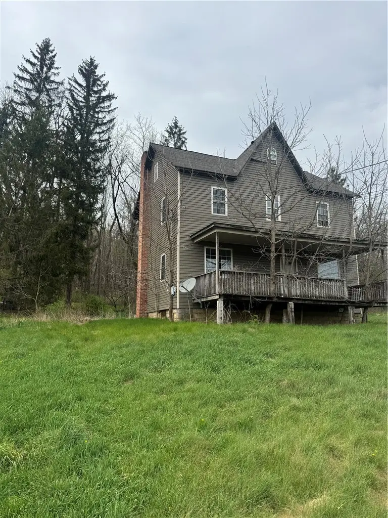415 Schoolhouse Rd, Stoystown, PA 15563 - #2
