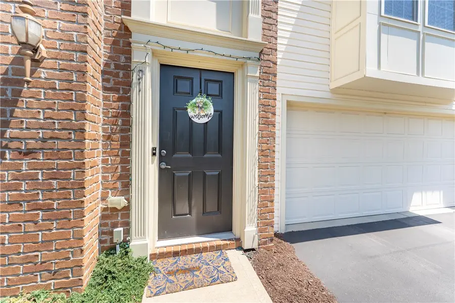 91 Kensington Dr, Pittsburgh, PA 15237 - #3