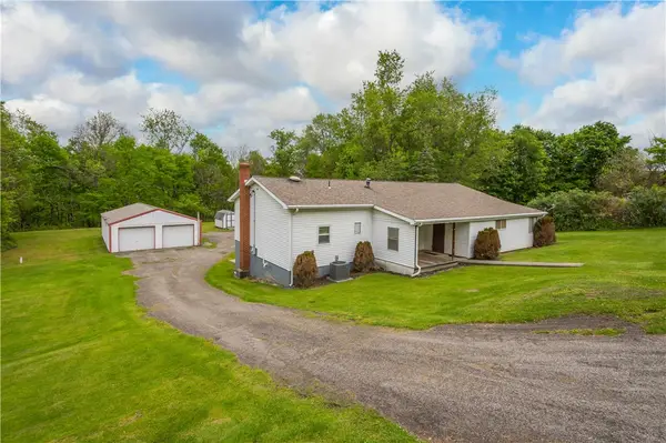 380 Upper Oliver 3, Uniontown, PA 15401