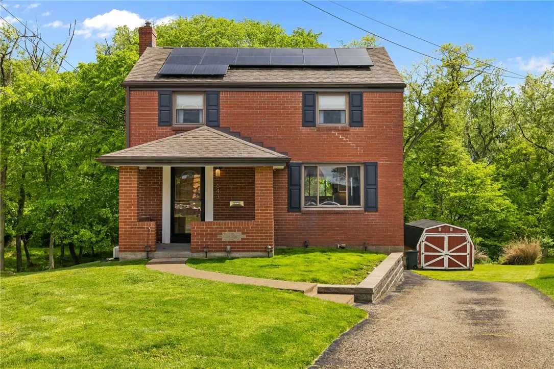 3643 Longview Dr, Homestead, PA 15120 - #1
