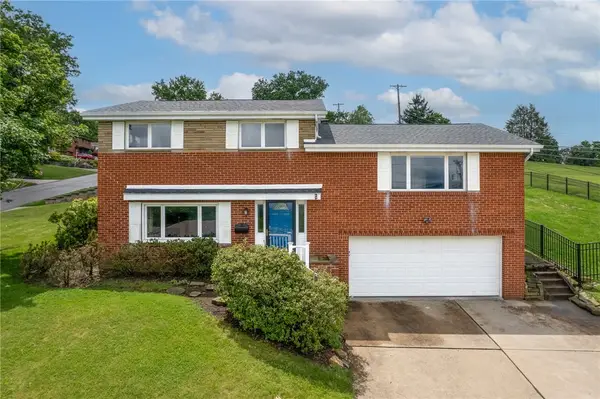 1905 Swallow Hill Rd, Pittsburgh, PA 15220