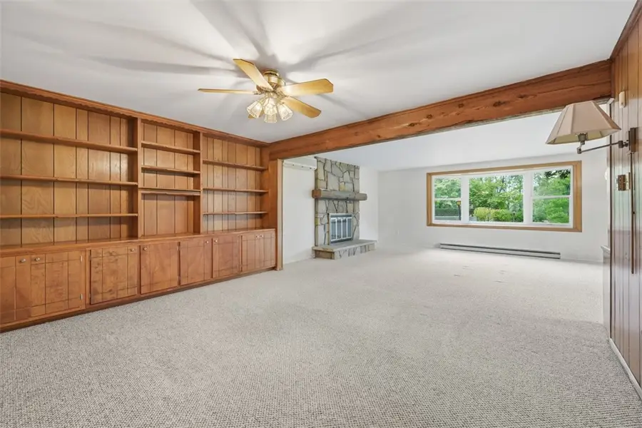 139 E Edgewood Dr, Canonsburg, PA 15317 - #2