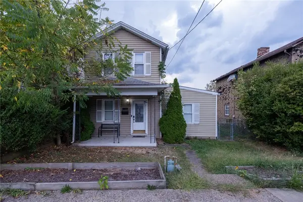 1618 W Railroad St, Carnegie, PA 15106