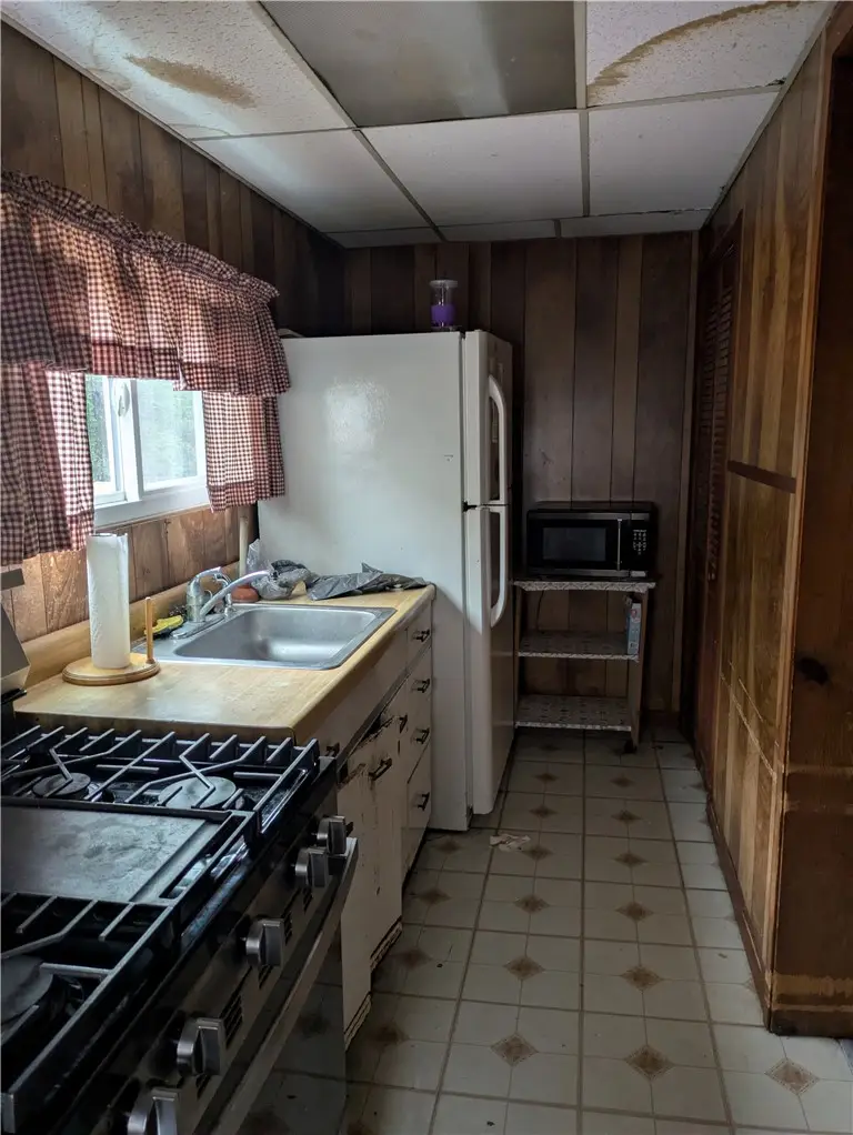 311 Strawberry Alley, New Brighton, PA 15066 - #3