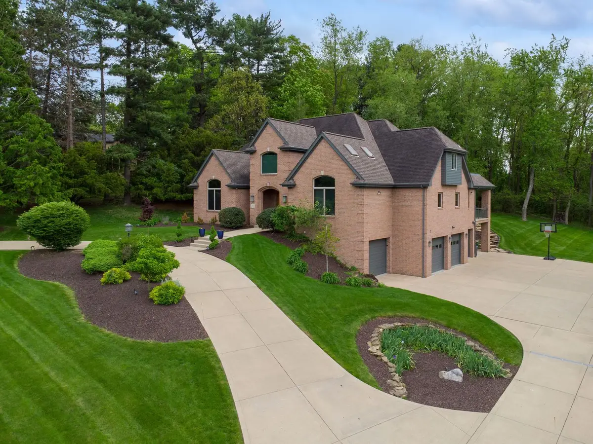 300 Hardy Drive, Pittsburgh, PA 15241 - #1