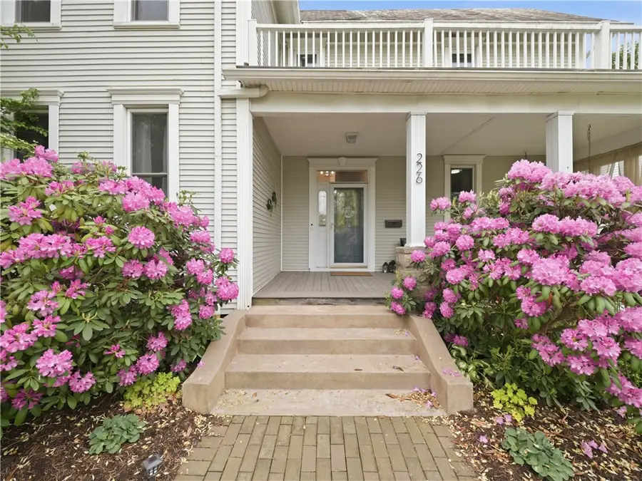226 College Ave, Grove City, PA 16127 - #3