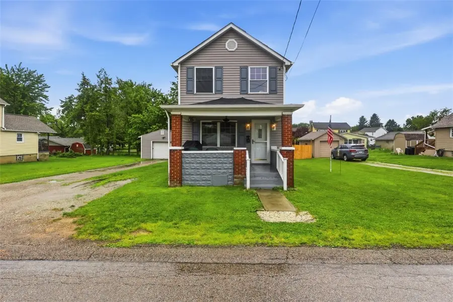 210 Perry Ave, Belle Vernon, PA 15012 - #2