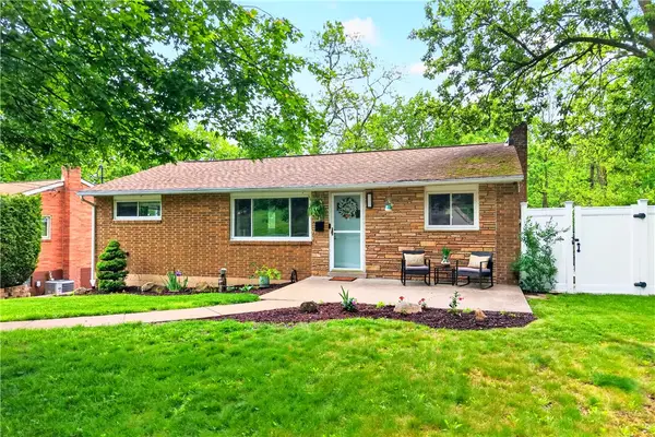 202 Winifred Dr, Pittsburgh, PA 15236
