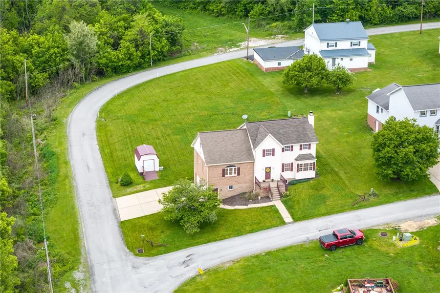 5 Longview Dr, Avella, PA 15312 - #2