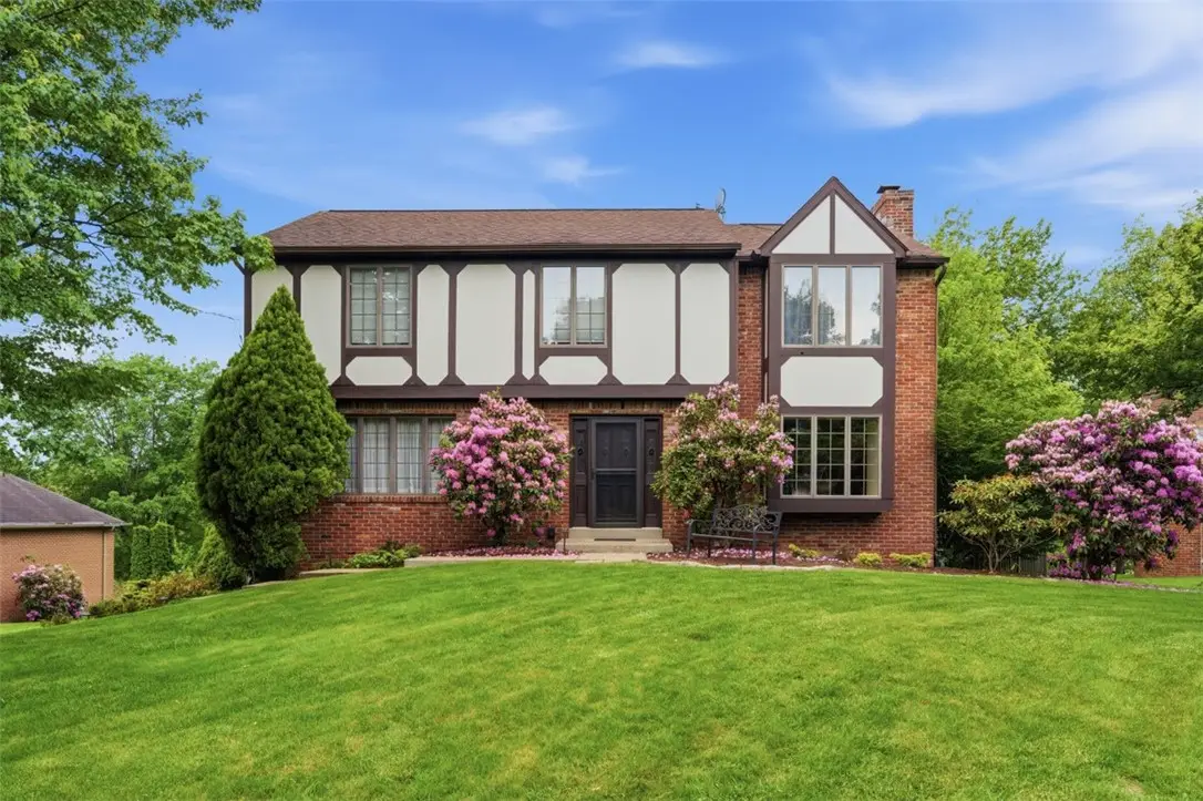 261 Finnin Road, New Kensington, PA 15068 - #1