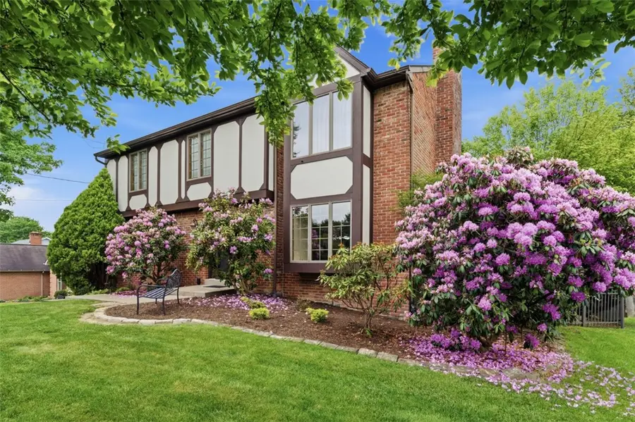 261 Finnin Road, New Kensington, PA 15068 - #3