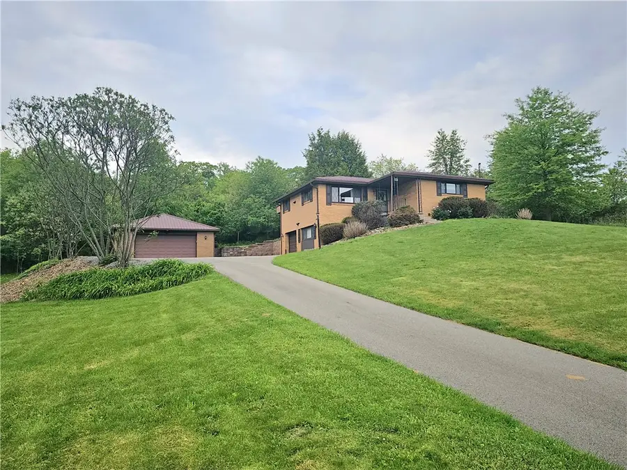 169 Tollgate School Rd, Zelienople, PA 16063 - #2