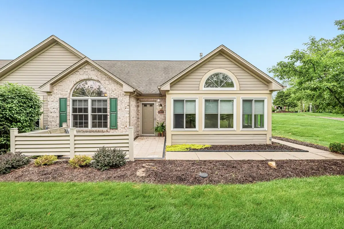 2014 Jamestown Court, Valencia, PA 16059 - #1