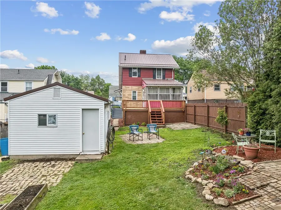 406 Overlook Dr, Industry, PA 15052 - #3