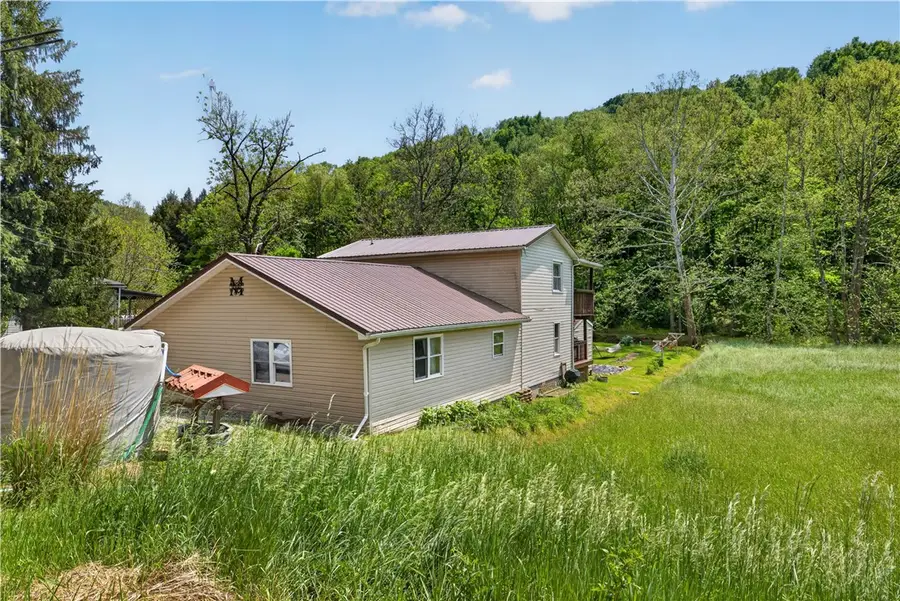201 Main St, New Freeport, PA 15352 - #2