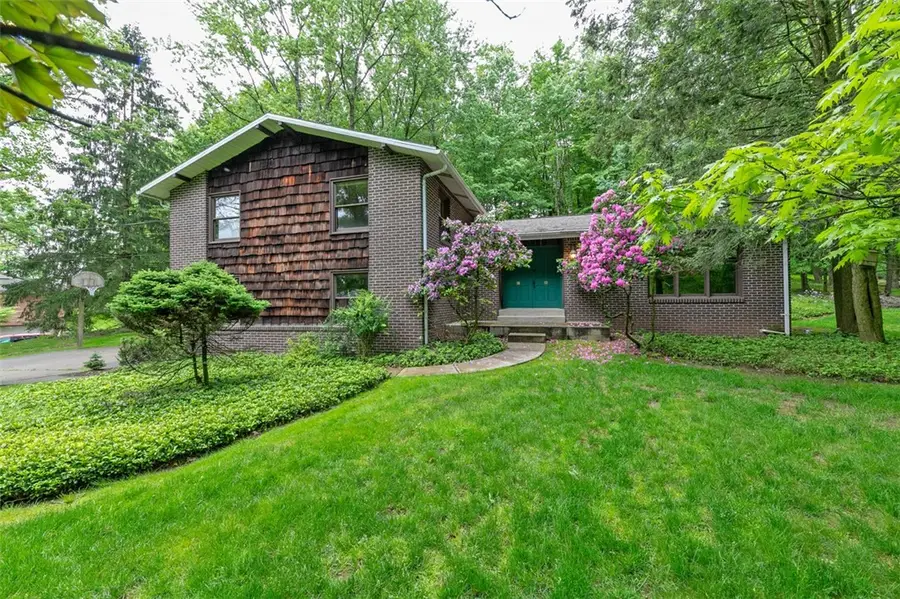 3476 Treeline Drive, Murrysville, PA 15668 - #2