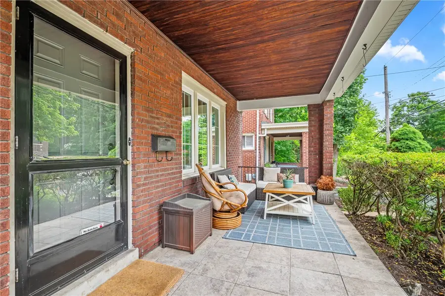 35 Lemoyne Ave, Pittsburgh, PA 15228 - #3