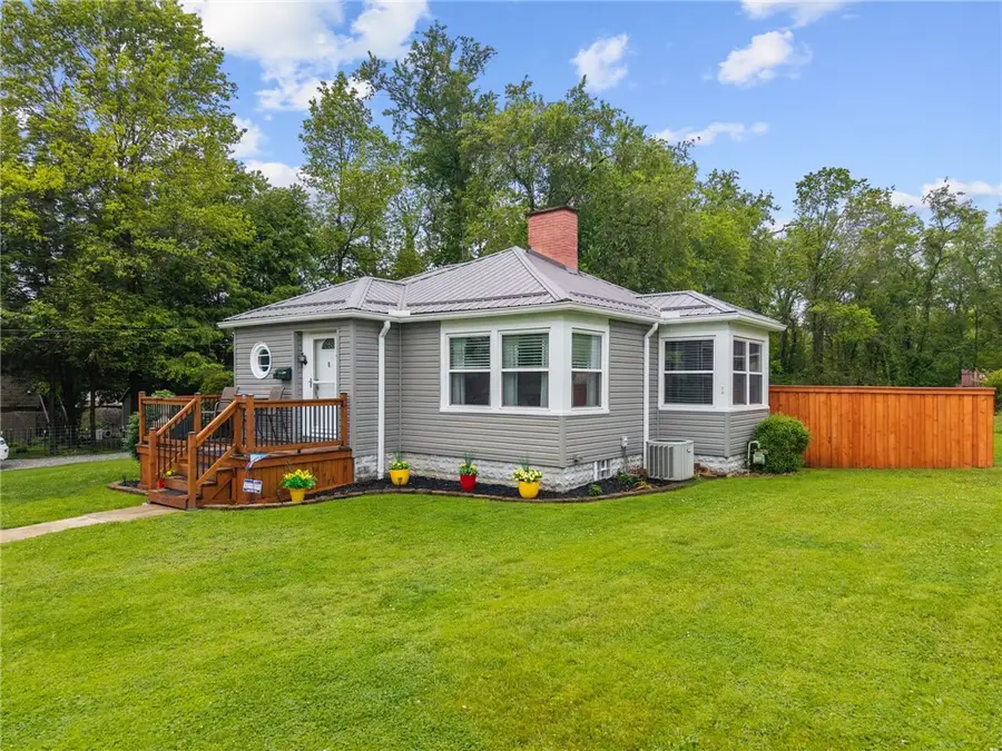 117 Delaware Avenue, Scottdale, PA 15683 - #3