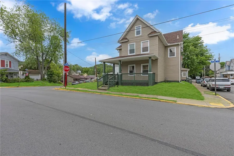 193 Virginia Ave, Rochester, PA 15074 - #2