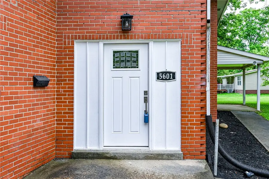5601 Rogers Street, Pittsburgh, PA 15207 - #3