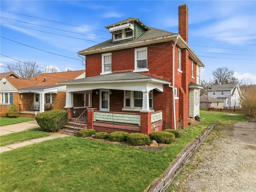 1045 Myrtle Pl, Sharon, PA 16146 - #2