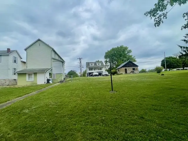 1114 Labelle Rd, La Belle, PA 15450 - #2