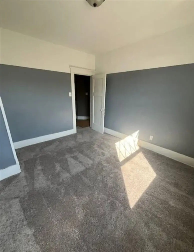 532 Russellwood Ave, Stowe, PA 15136 - #2