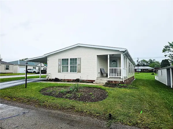 612 Primrose Ln, Mount Pleasant, PA 15666