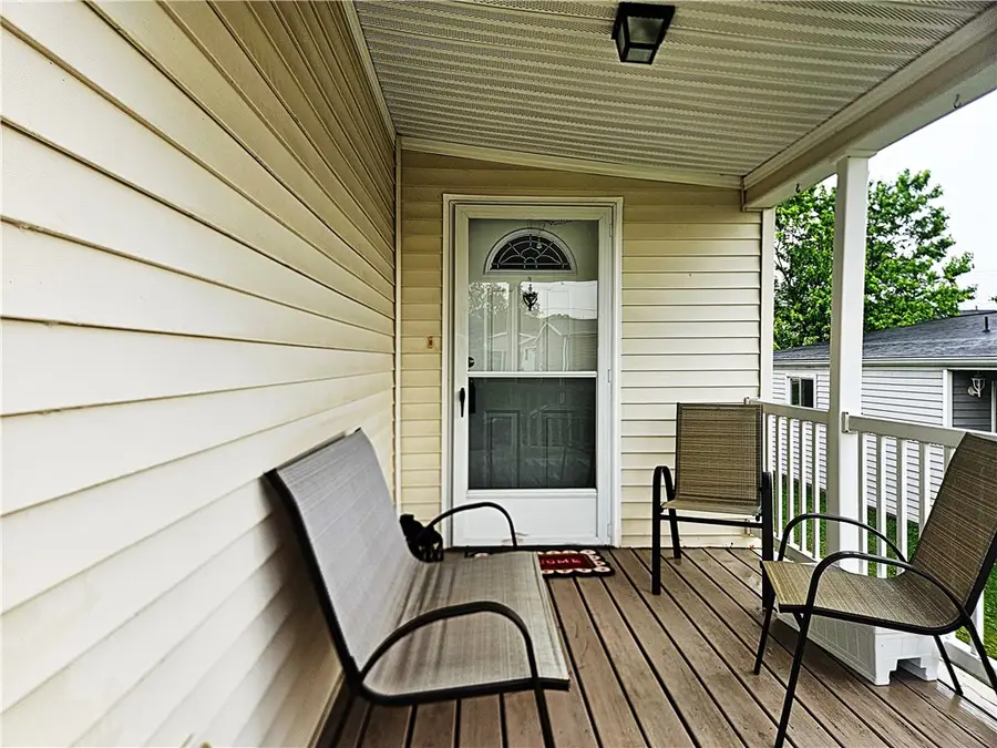 612 Primrose Ln, Mount Pleasant, PA 15666 - #2