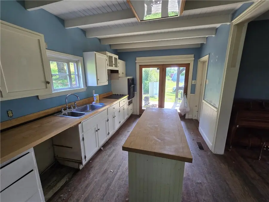 76 Rainey, Eighty Four, PA 15330 - #2
