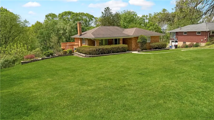 39 Greenview Dr, Robinson, PA 15136 - #3