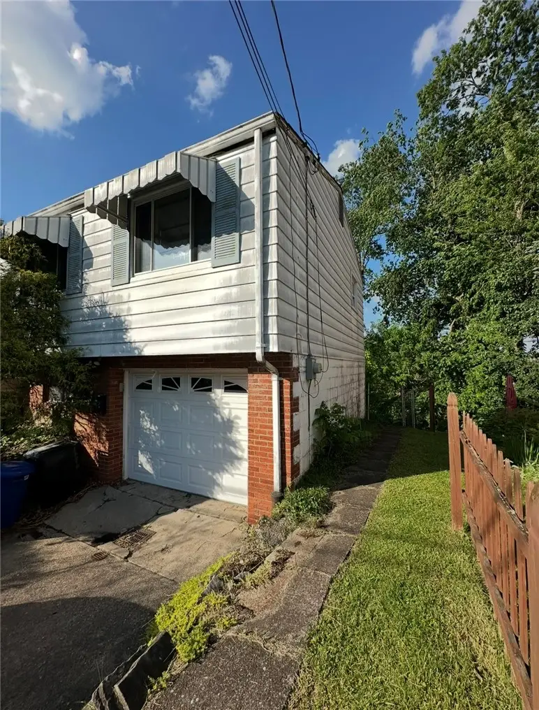 128 High Oak Pl, Pittsburgh, PA 15220 - #2